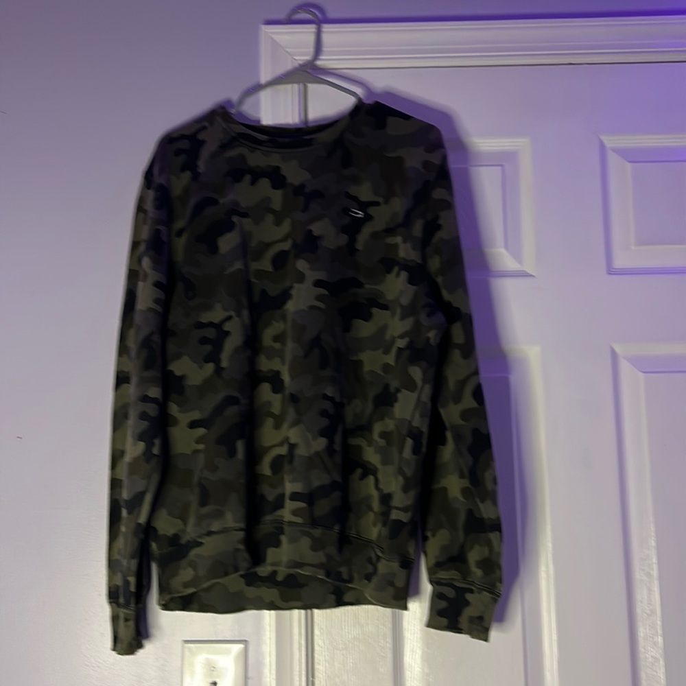 Under armor unisex camo green large